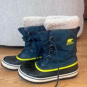 Sorel waterproof winter boots